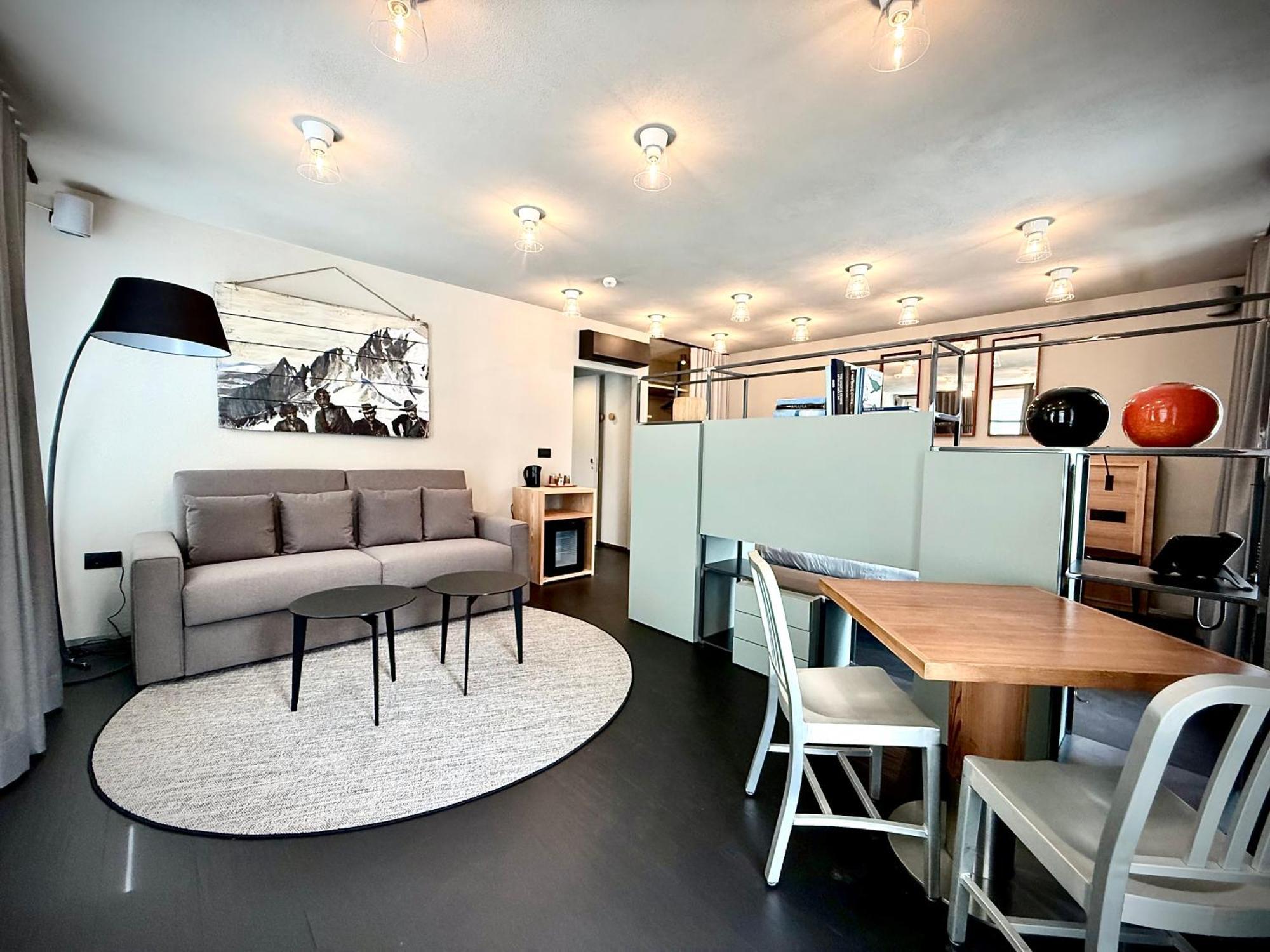 Village Hotel Aosta