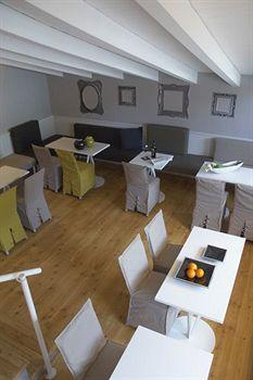 Hotel Village 3*