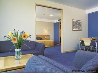 Hotel Village 3*