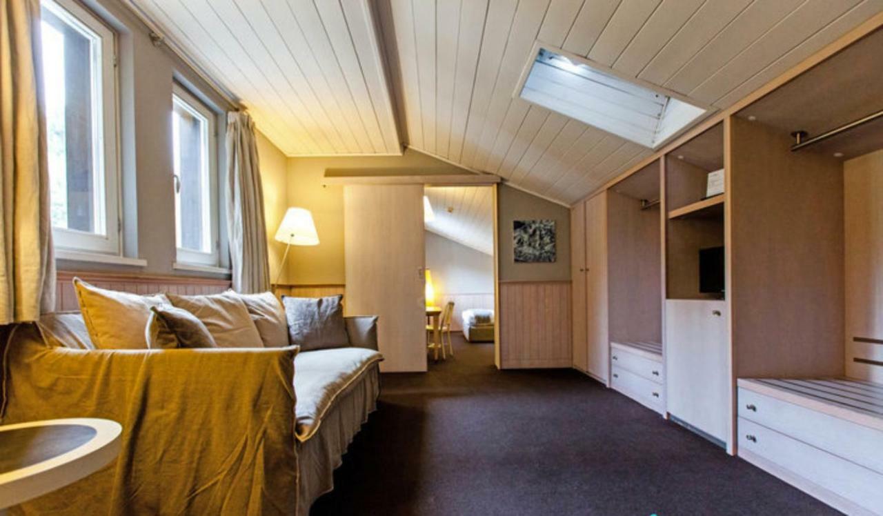 Hotel Village Aosta